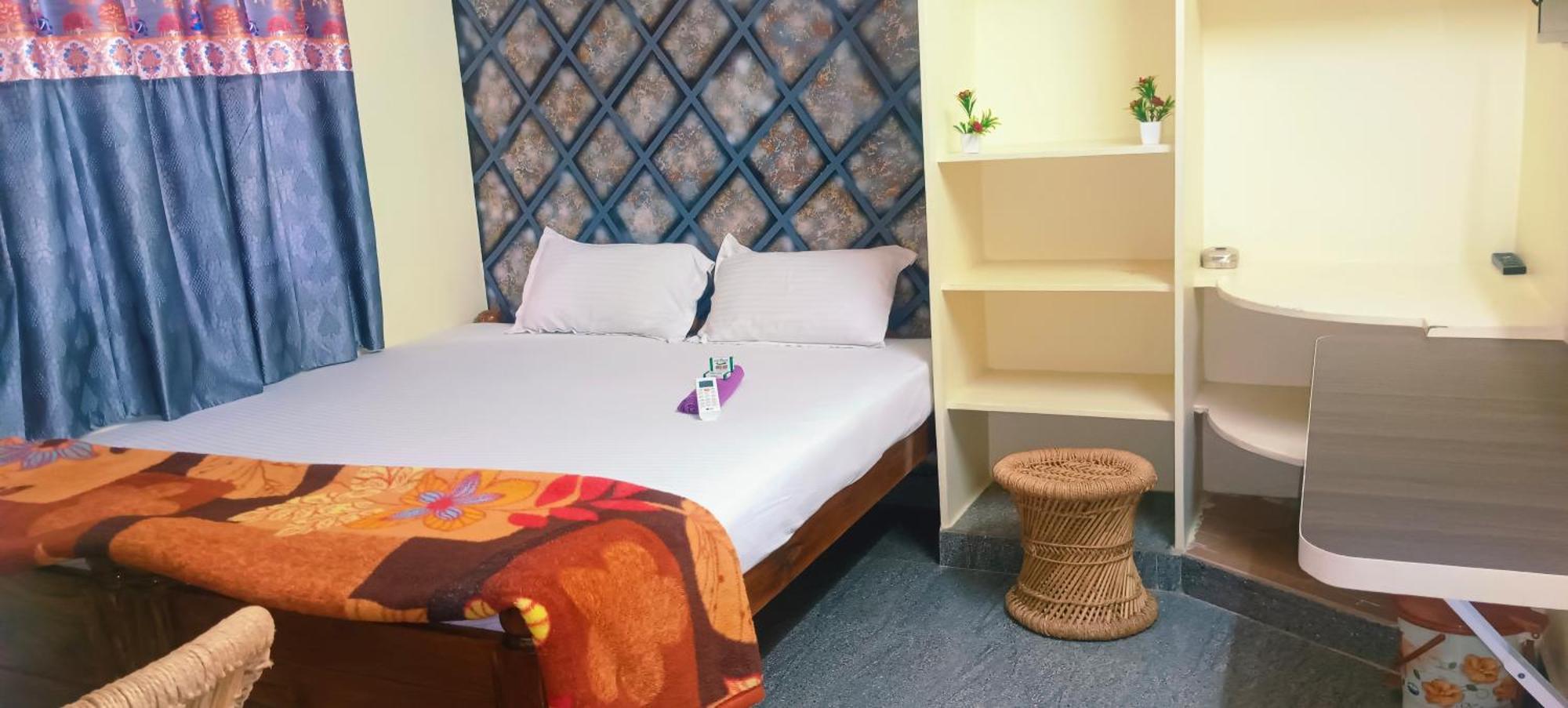 Sai Ram Home Stay Hampi Ngoại thất bức ảnh